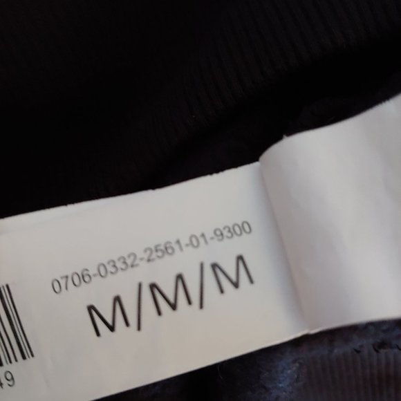 Boyfriend Crew SWS Active sweatshirt with blingy rinestone skull with wings Med - Picture 11 of 11